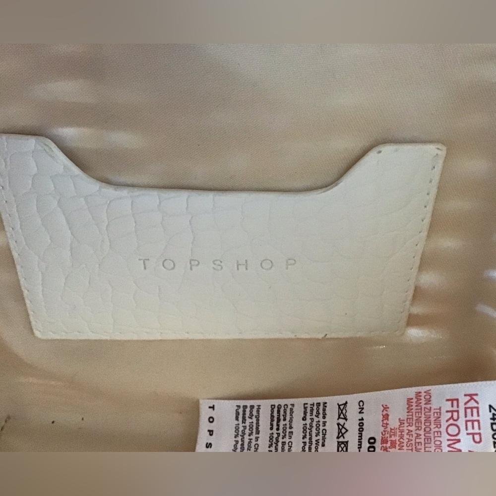 NWOT Topshop wicker handbag with shell closure - Picture 11 of 11